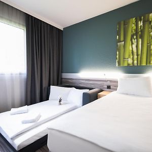 Camera familiare con letto king size